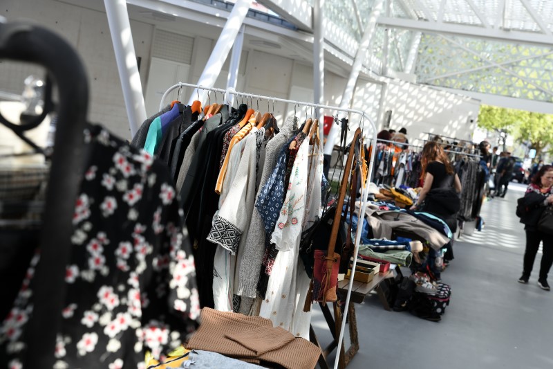 Fair of sale of articles in 2nd hand in the Praça – Famalicão’s Market