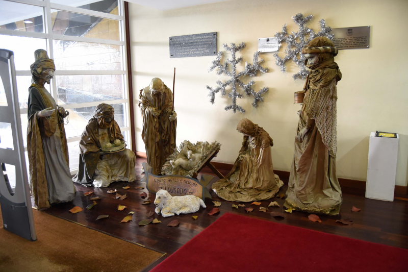 Biblioteca Municipal recebe presépio do Grupo de Artes e Ofícios de Lousado
